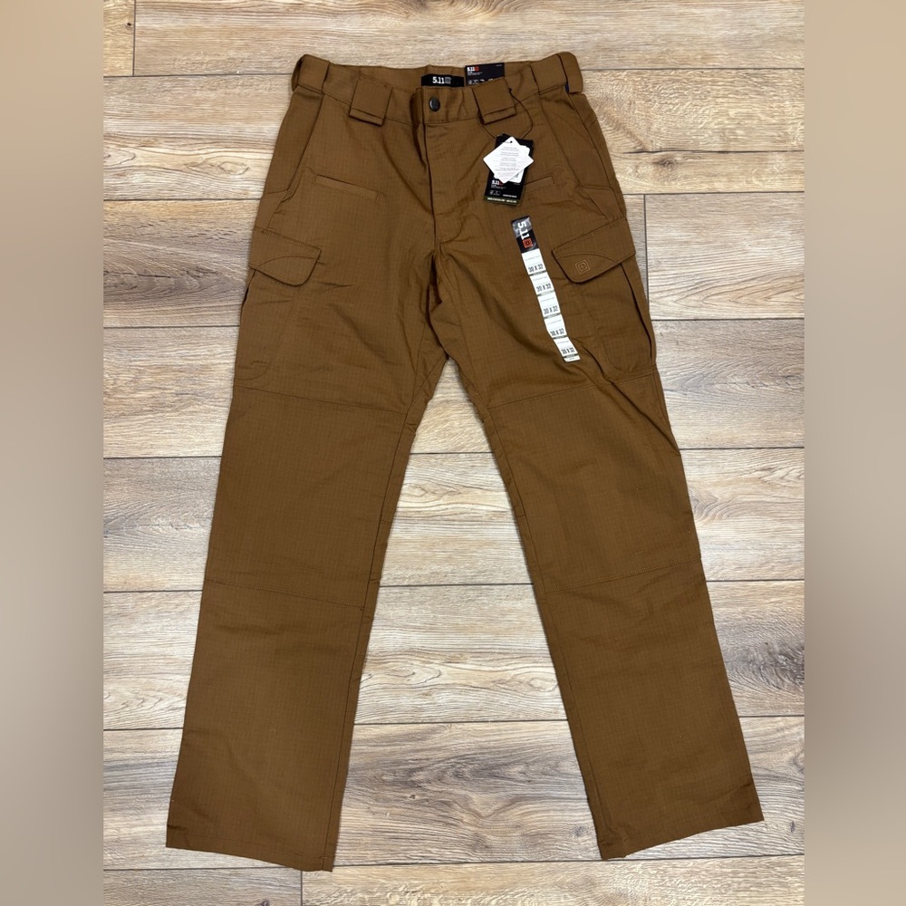 5.11 Tactical Men’s Stryke Pants in battle brown size 30 x 32 New